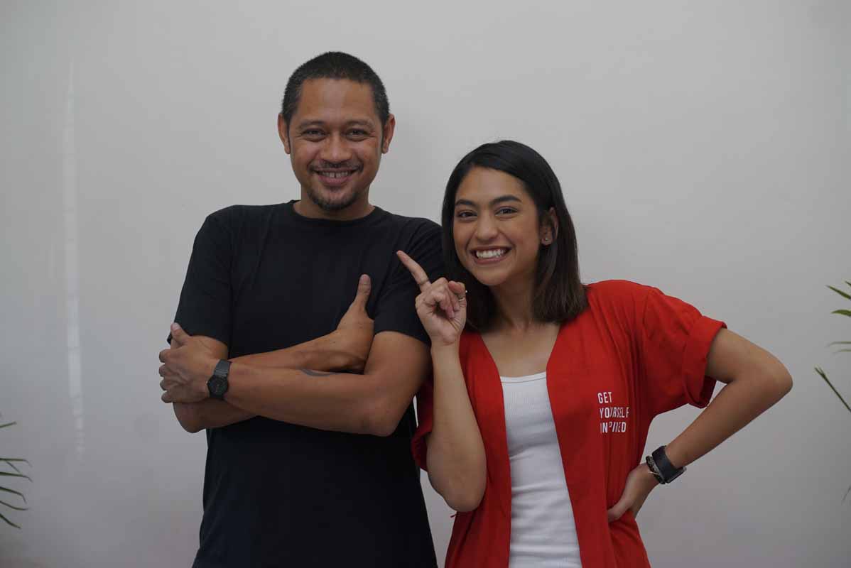 Agan Harahap sedang berfoto dengan host MLDSPOT